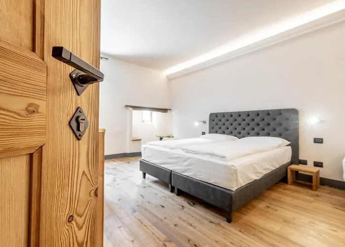 Curt di Clement Eco Mobility Hotel